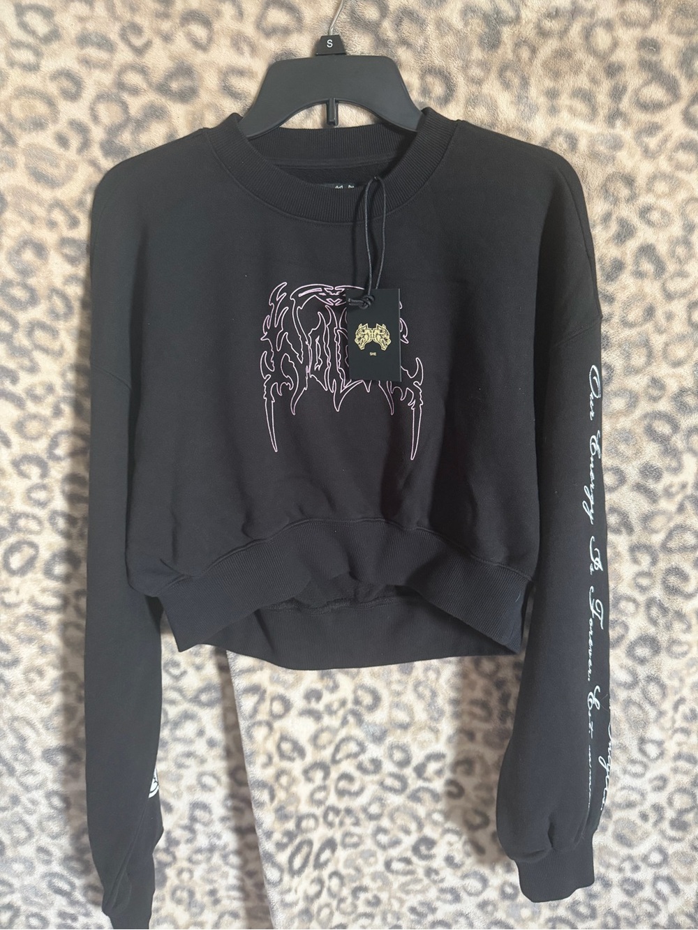 Darc Sport Black Cropped Crewneck Sweatshirt with Lilac Graphic